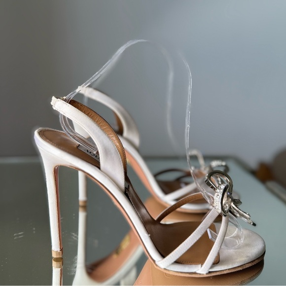 Like new 🤍 Aquazzura Babe 105 Sandals 39.5 $1,095 bridal - Picture 9 of 16